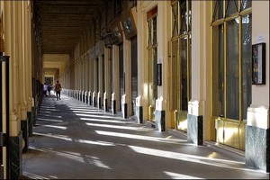 2016 01 08 annick Lignes et cercles au Palais royal-09-09-2015B.jpg